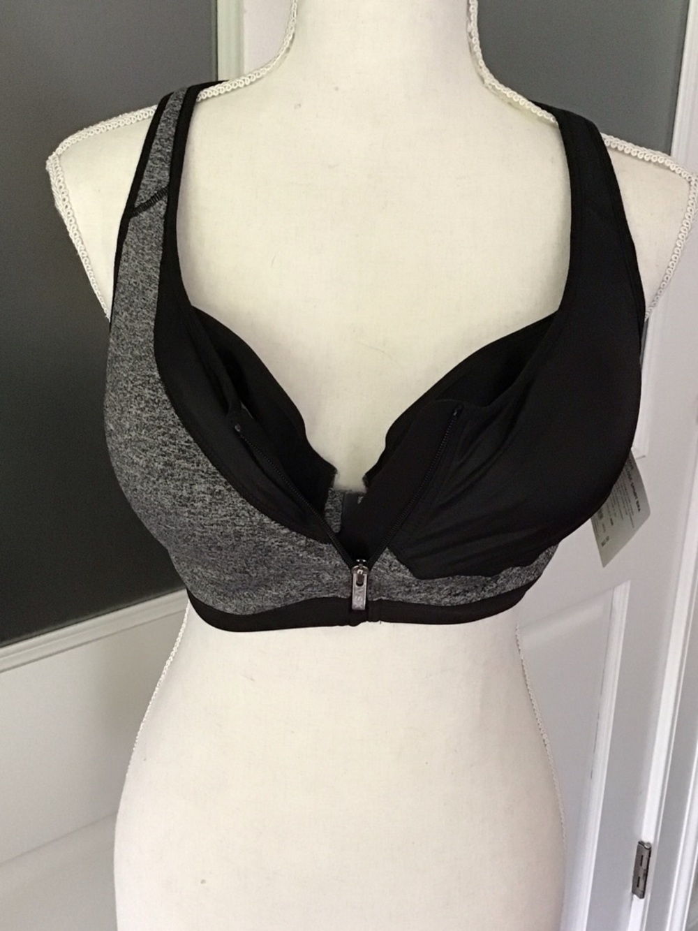 Victoria's Secret Black and Gray Front-Zip High-Support Sports Bra